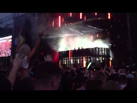 Swedish House Mafia - Bong at Milton Keynes Bowl