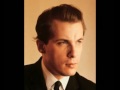 Glenn Gould plays Bach Toccata in C minor BWV 911 (1/2)