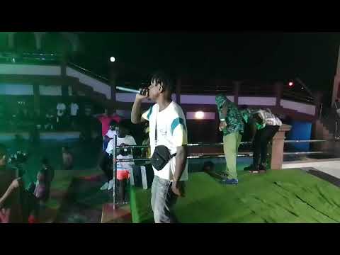 Martini burna perform's( killem freestyle)@ Dusk till dawn pool party