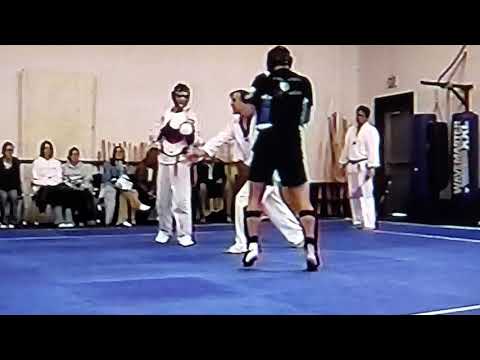 Pro Boxer vs Taekwondo