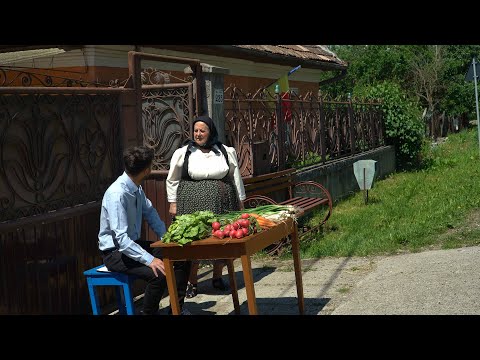 Bunica își deschide magazin - MIRCEA BRAVO