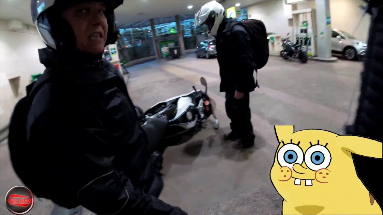 MOTO Geek | La Motarde Parisienne | FRANÇAIS