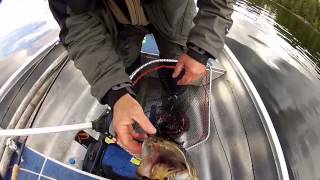 preview picture of video 'Latitude Fishing - Pêche du brochet en Suède - Lac Foxen'
