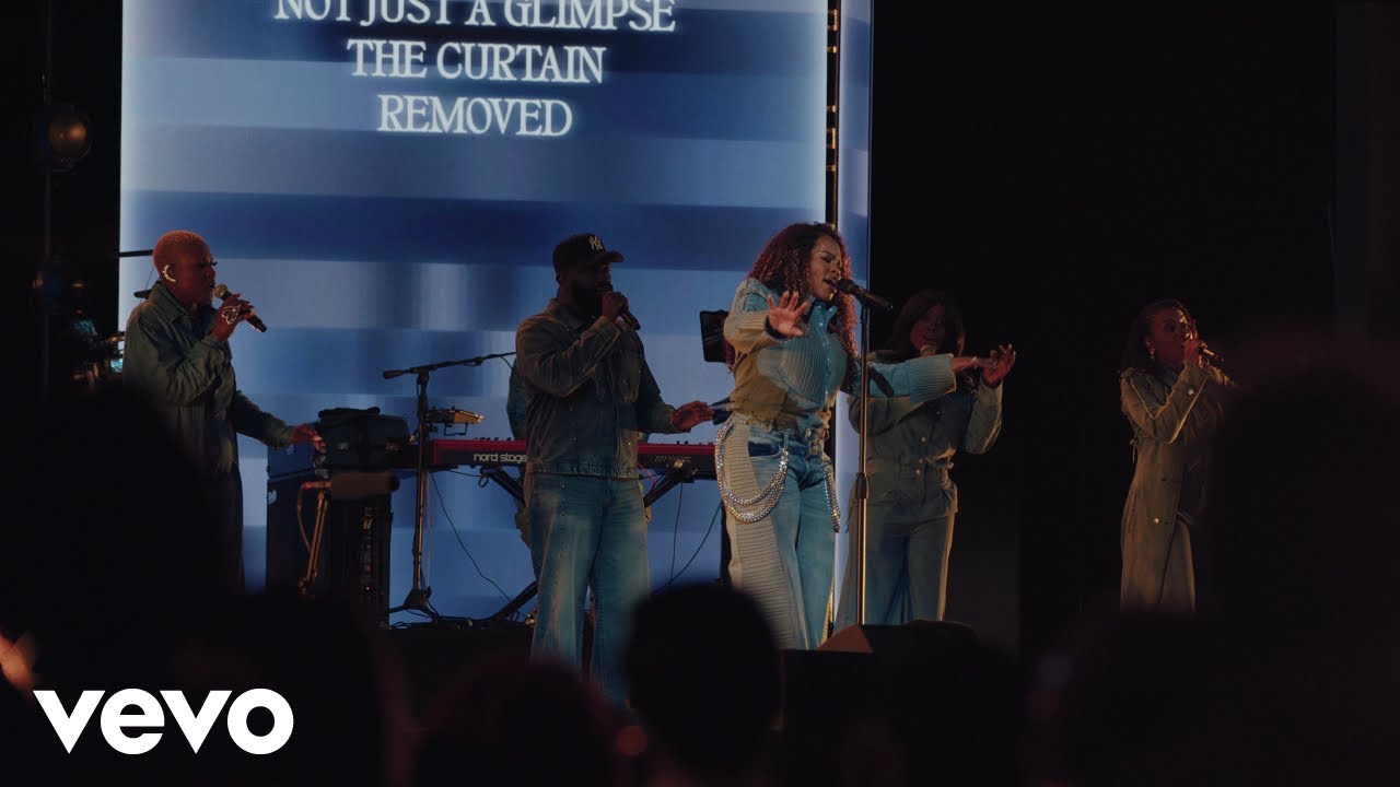Tasha Cobbs Leonard - Unscripted (Official Live Video)