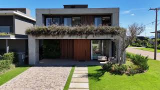 Vídeo 31 — Casa em Condomínio 5 dormitórios no bairro Sense Xangri-Lá