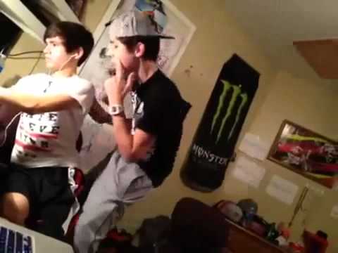 Simone , Denny , Luis - One Less Lonely Girl