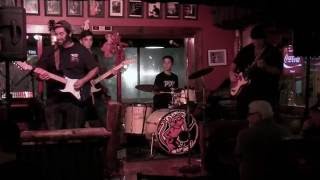 Jam Night - LIVE at Smoke Meat Pete&#39;s - &quot;Got To Be Some Changes Made&quot; (Albert King)  2/4