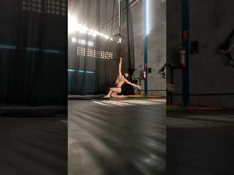 aerial hoop performance AQUARIUS @ cia catavento nufaac 2021