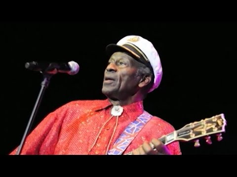 Rock 'n' roll legend Chuck Berry dead at 90
