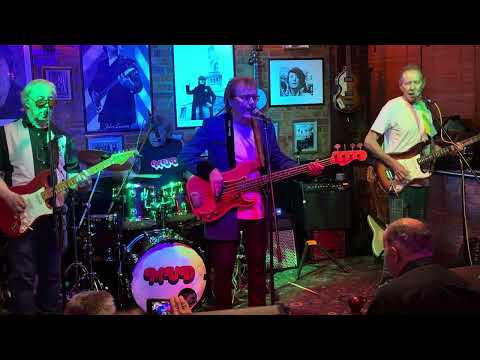 Mud “Tiger Feet” live @The Cavern, Raynes Park London 17th October 2024