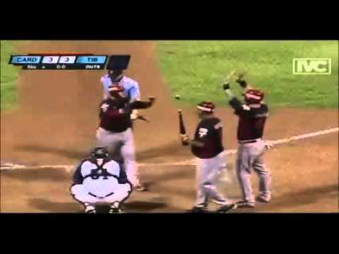 Jonrón de Héctor Giménez - Cardenales-Tiburones 26-12-15