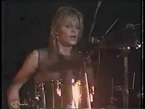 Hanoi Rocks - Blitzkrieg Bop (live Marquee Club 1983) HD