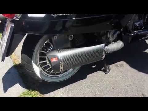 Vespa GTS 300 mit Remus Sport RSC