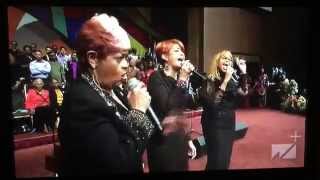 FULL: The Clark Sisters Pay Tribute To Andre Crouch