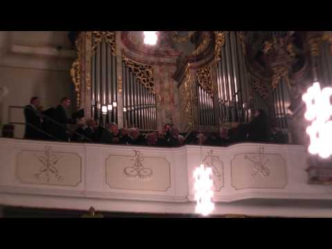 Kyrie von Alvin M. Schronen