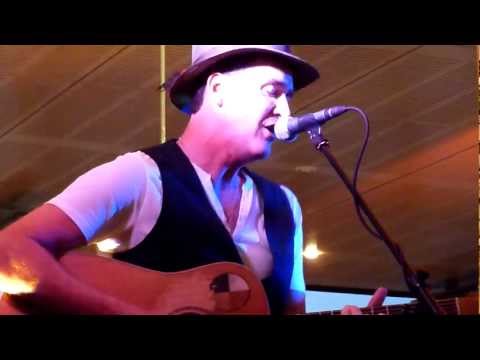 My Dad's Bottom Drawer (Part 2) - Luke O'Shea - Songwriters in the Round - Club Menai - 06-02-2013