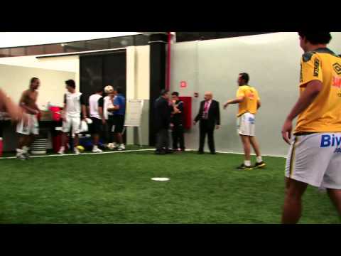 LIBERTADORES CHAMPION SPECIAL - Behind the scenes in the locker room: pre-match