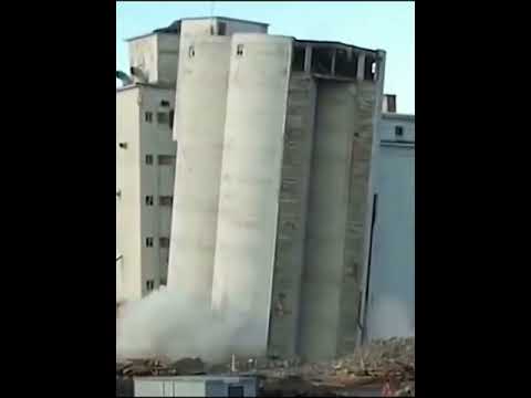 Amazing Dangerous Fastest Building Demolition Excavator Skill, Heavy Equipment Machines Working