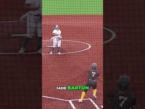 Jade Barton's 3 Run Homer Gives Tigers Early Lead!