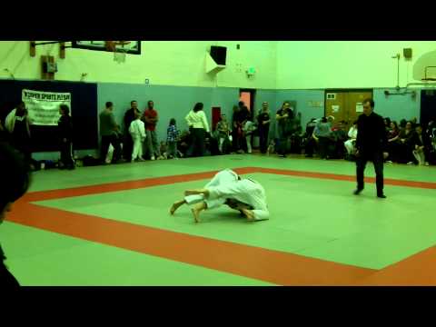 Illegal Judo throw knocking out opponent