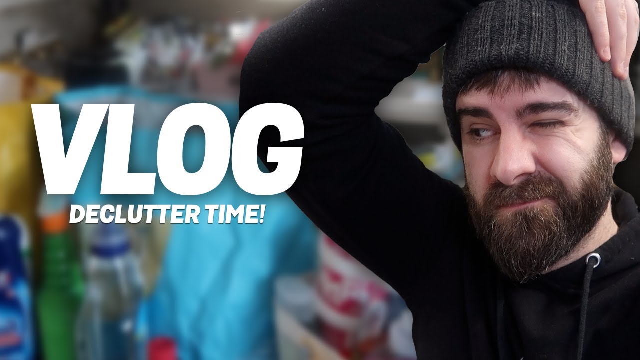 VLOG - DECLUTTER TIME!