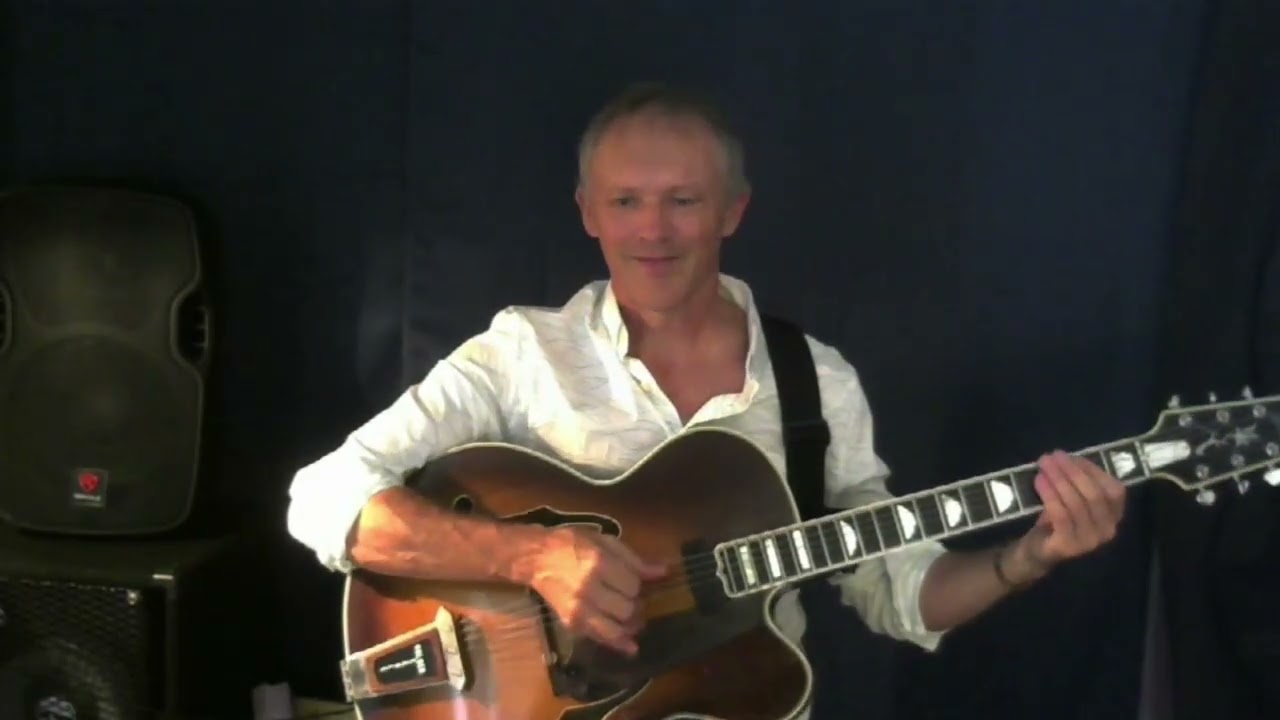 Promotional video thumbnail 5 for Honolulu Solo Guitar