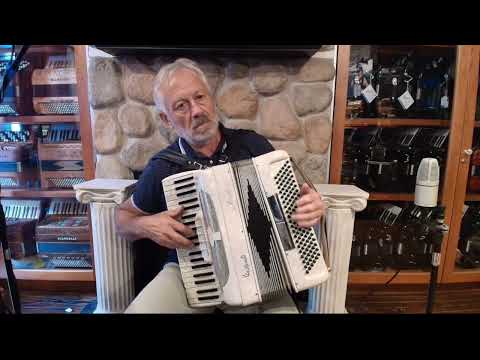 8310 - Ivory Valanti Mod.1769 Piano Accordion LM 41 120 image 2