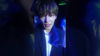 Victon - Because of you (phone frontcam) - Madrid 20180915