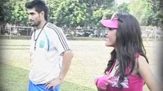 Download lagu Julia Perez Nearly Goes Insane Dealing with Dewi Perssik - cumicumi.com mp3