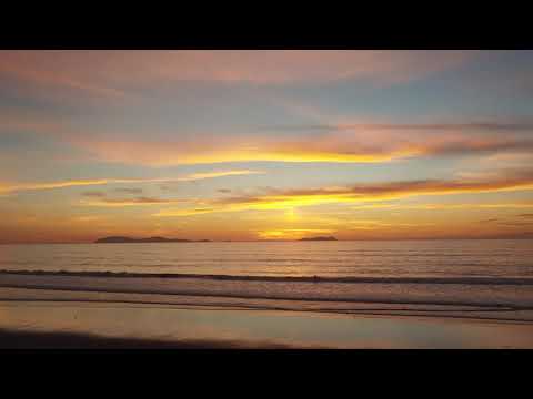 4K test for LG V50 HDR on, 30 fps @1/60 w/50 ISO on manual mode. direct from phone. Stock camera app