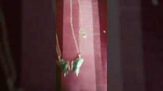 Download lagu How is the backlace mp3