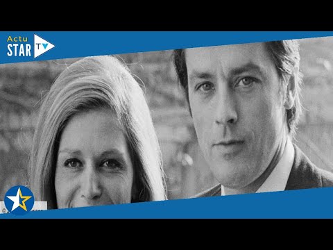 Dalida : retour sur sa liaison avec Alain Delon, l’un de ses derniers secrets