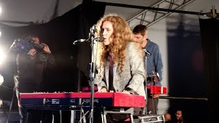 Rae Morris - Closer at Reading 2014