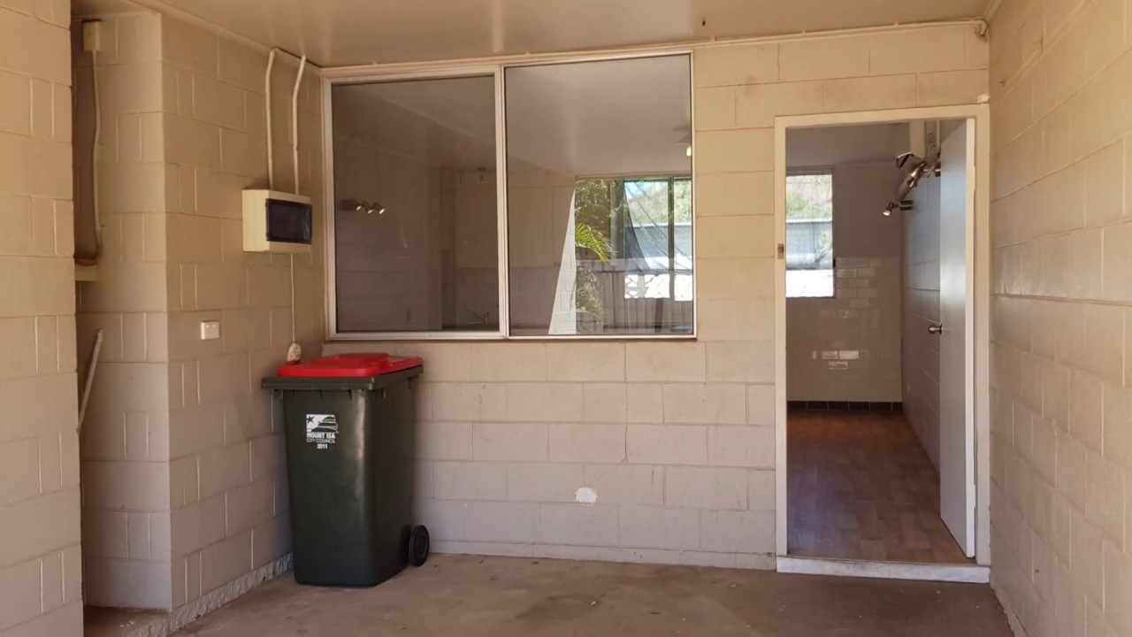 3 25 Mona Street, Mount Isa - $250 per week