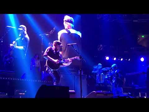 Rob McNelley playing with Bob Seger “Like A Rock” Slide Guitar Solo