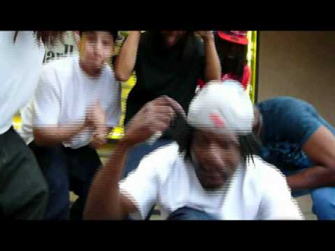 LIBERTY CLICK - GETTIN MONEY FEAT. BIG T LIL WEST OAKLAND &Y.B DIRECTED BY KREYZ LIFE .mov