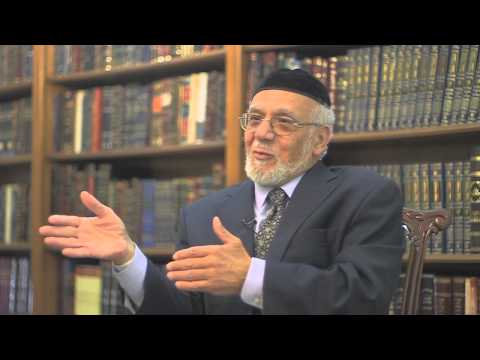 חיים לוק  זוכה בפרס "תור הזהב" 2015 באשדוד.