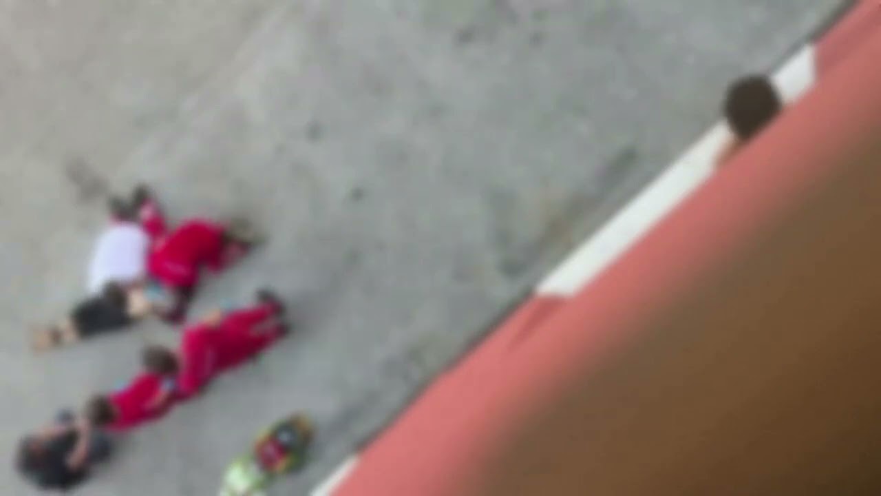 Morte Fakir, il video del massaggio cardiaco mentre l'uomo è a terra