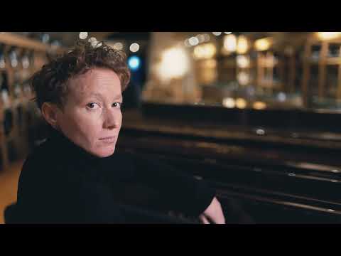 Facelift feat. Sapho Meyer - Out of my way