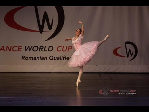 La Sylphide Ballet School - Maria Popa, 13 years - Swanilda variation