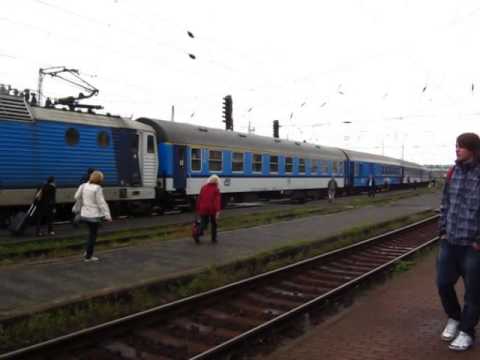 Mimořádné - Příjezd+odjezd zpožděného vlaku R 617 Krušnohor - Ústí nad Labem-západ