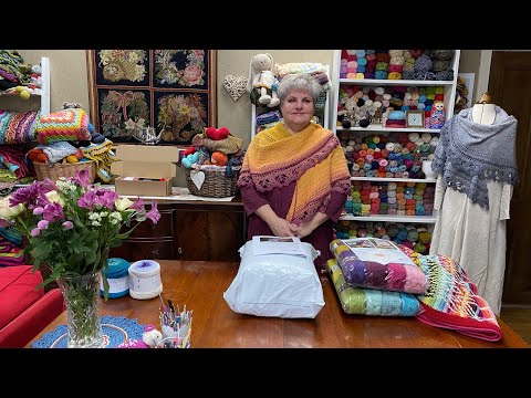 The Folk Queen Raffle!