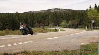 preview picture of video 'redbullsepp Motorrad-Kurve'