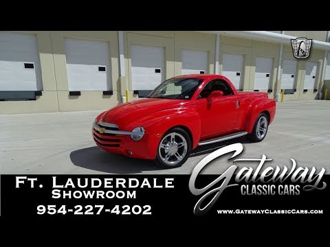 2004 Chevrolet SSR (CC-1351389) for sale in O'Fallon, Illinois