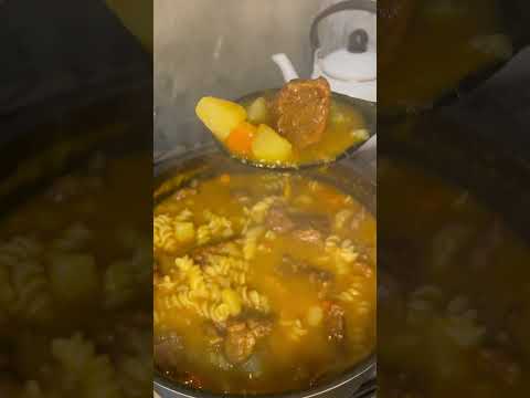 Toma uma sopinha nesse tempo friozinho e muito bom vamos Brasil 🇧🇷