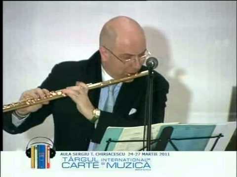 Targ de Carte Brasov 2011-prezinta Silvana Enache-invitati Eusebiu si Ion Bogdan Stefanescu