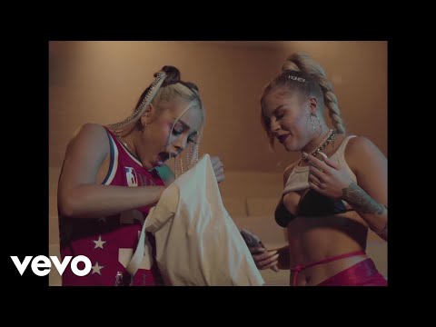 Danna Paola, Luísa Sonza, Aitana - Friend De Semana (Behind The Scenes)