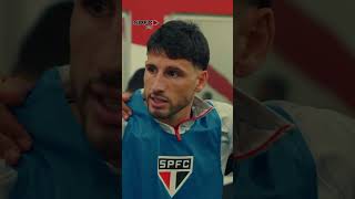 Foco para conseguir a vitória #spfc #bastidores