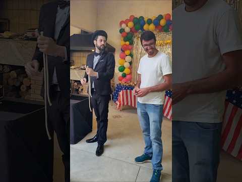 He almost ruined the magic... #magic #magician #magicshow #illusionism #illusionist