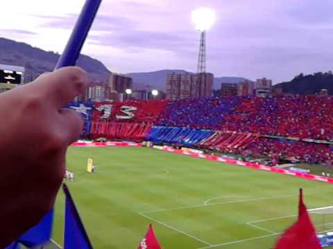 "La Hinchada Mas Linda Del Mundo(6)" Barra: Rexixtenxia Norte • Club: Independiente Medellín • País: Colombia